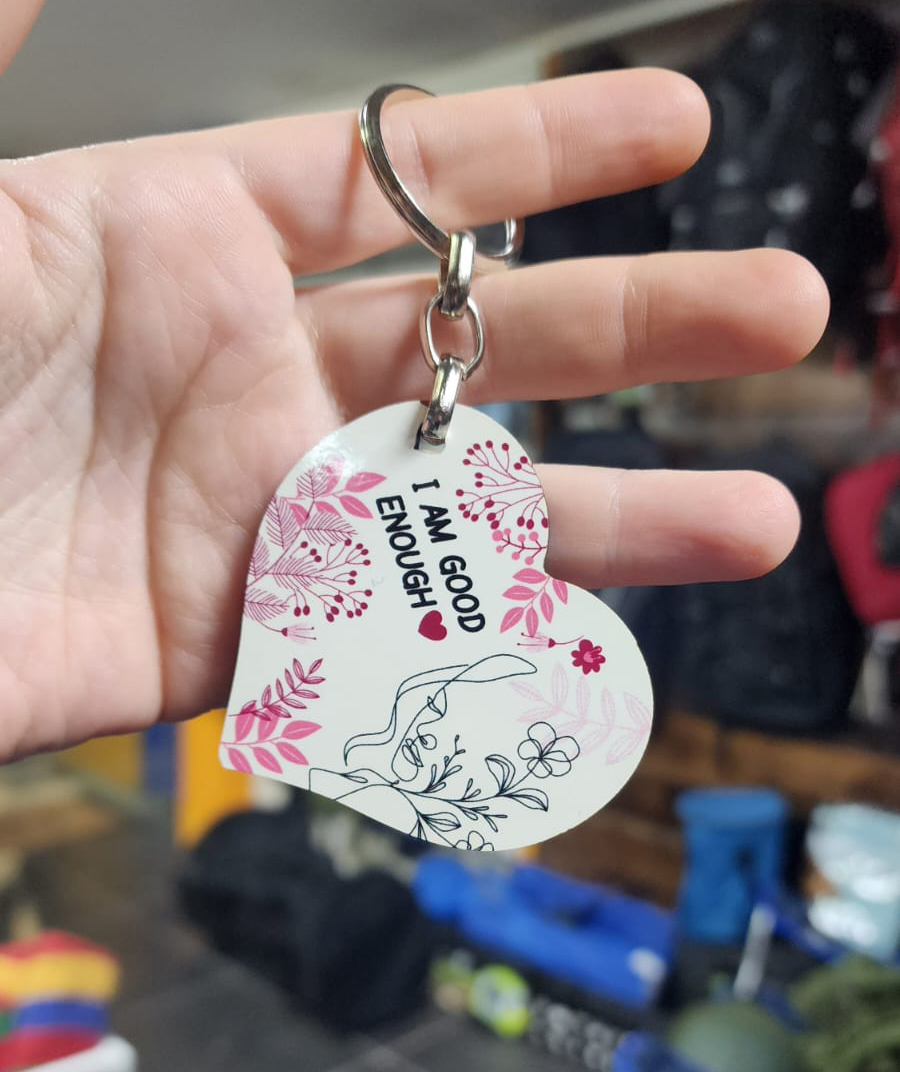 מחזיק מפתחות לב