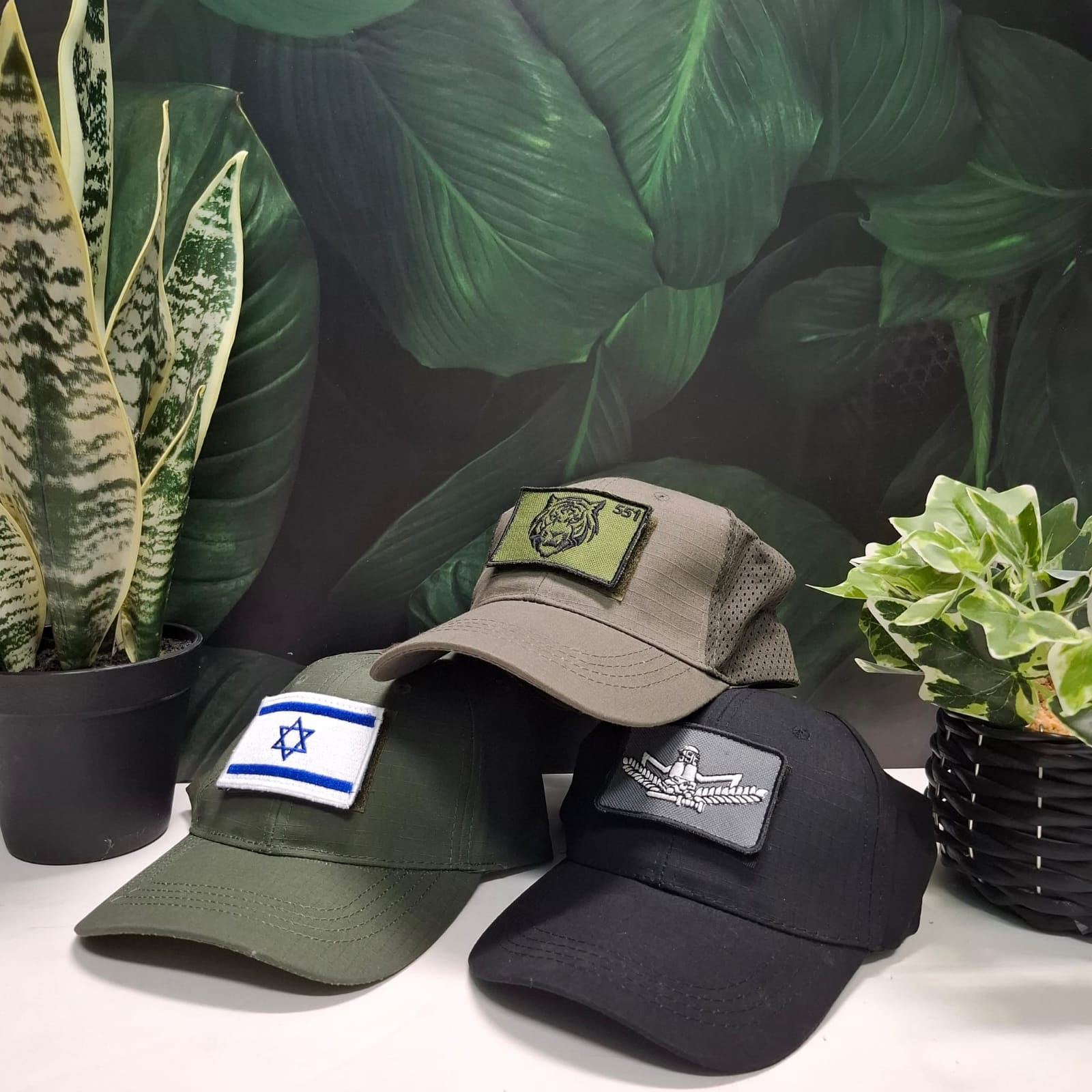 כובע טקטי עם פאצ'