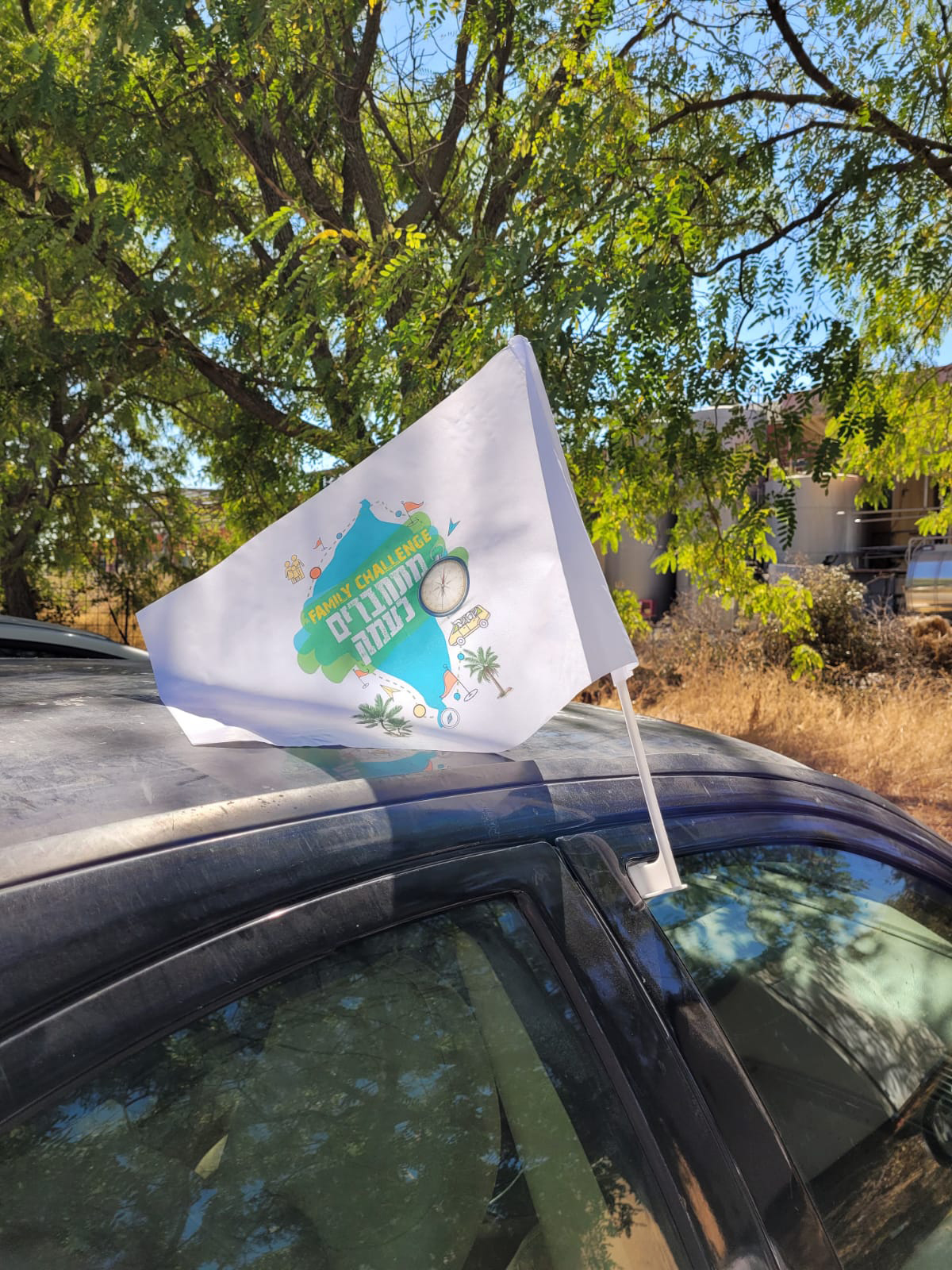 הדפסת דגלים לרכב